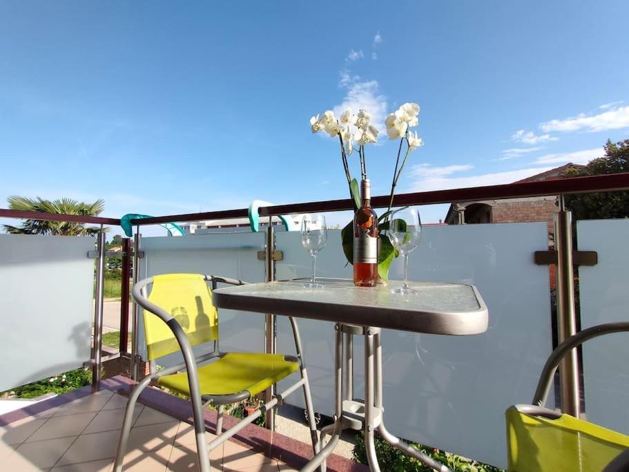 Apartman Cozy And Quiet Kercan With Free Bike Use