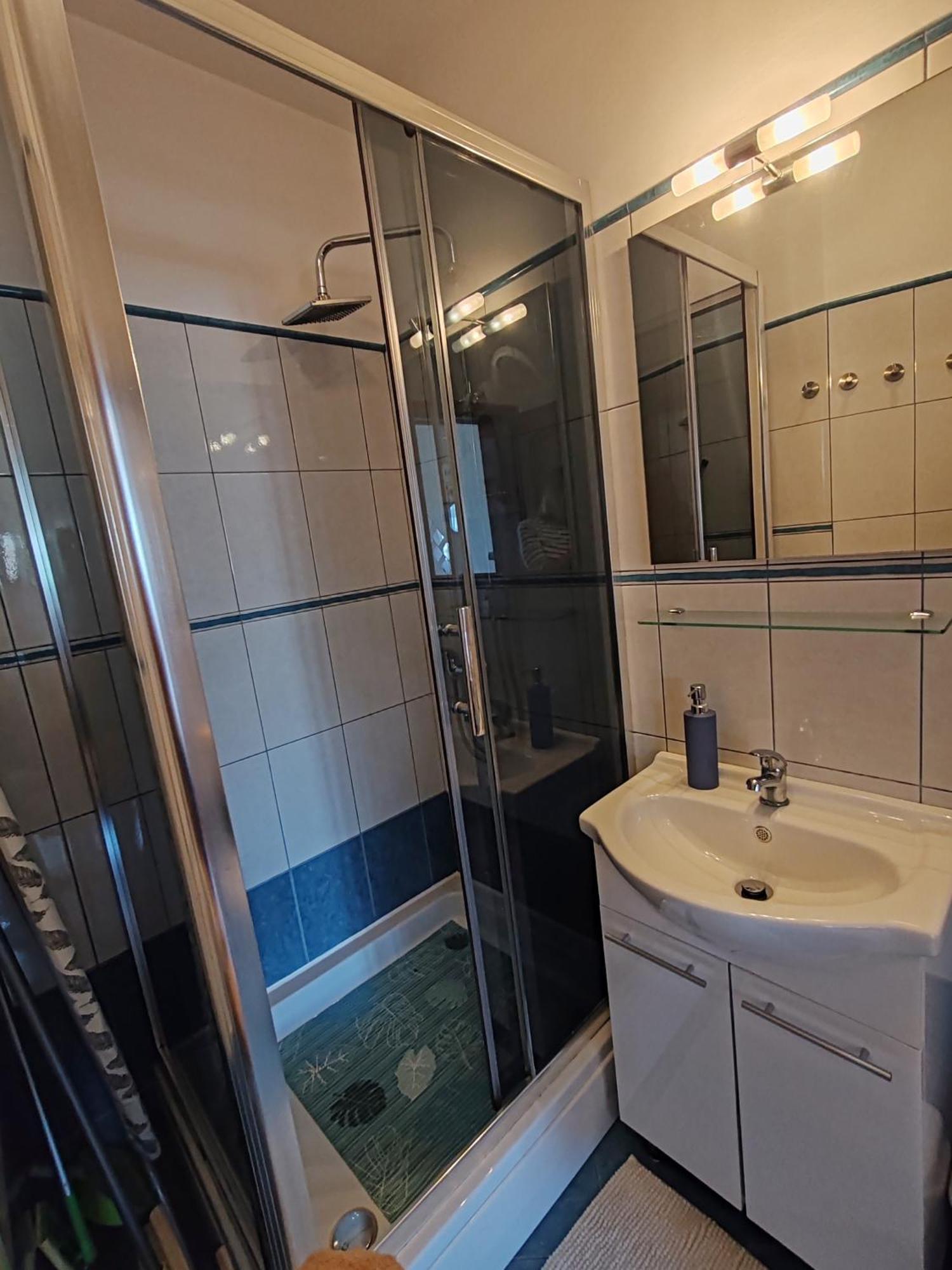Cozy And Quiet Kercan With Free Bike Use Apartment *