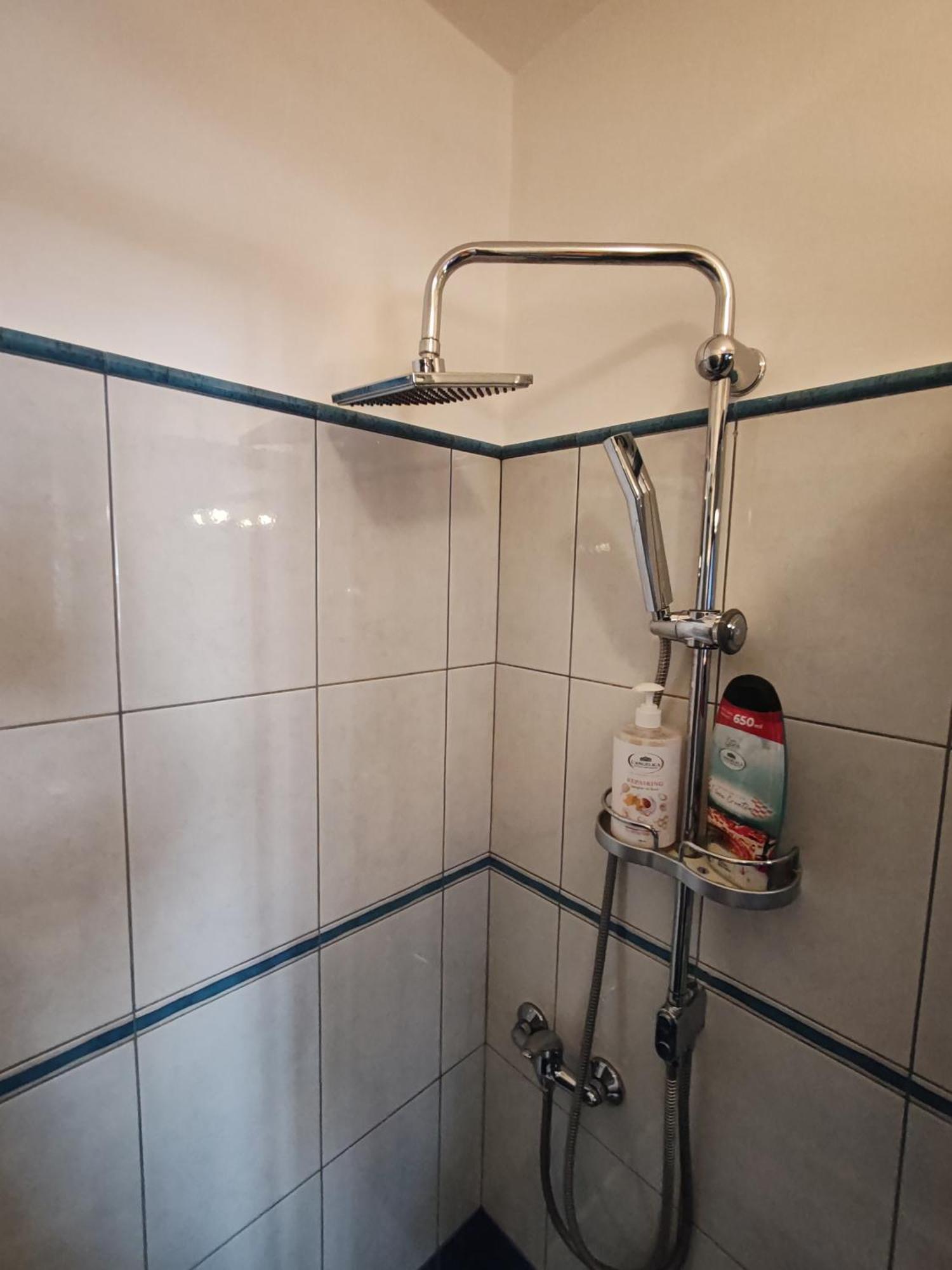 Apartman Cozy And Quiet Kercan With Free Bike Use *