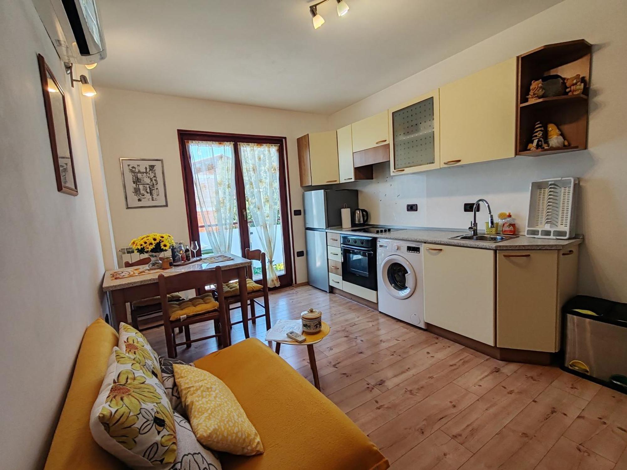 Cozy And Quiet Kercan With Free Bike Use *
