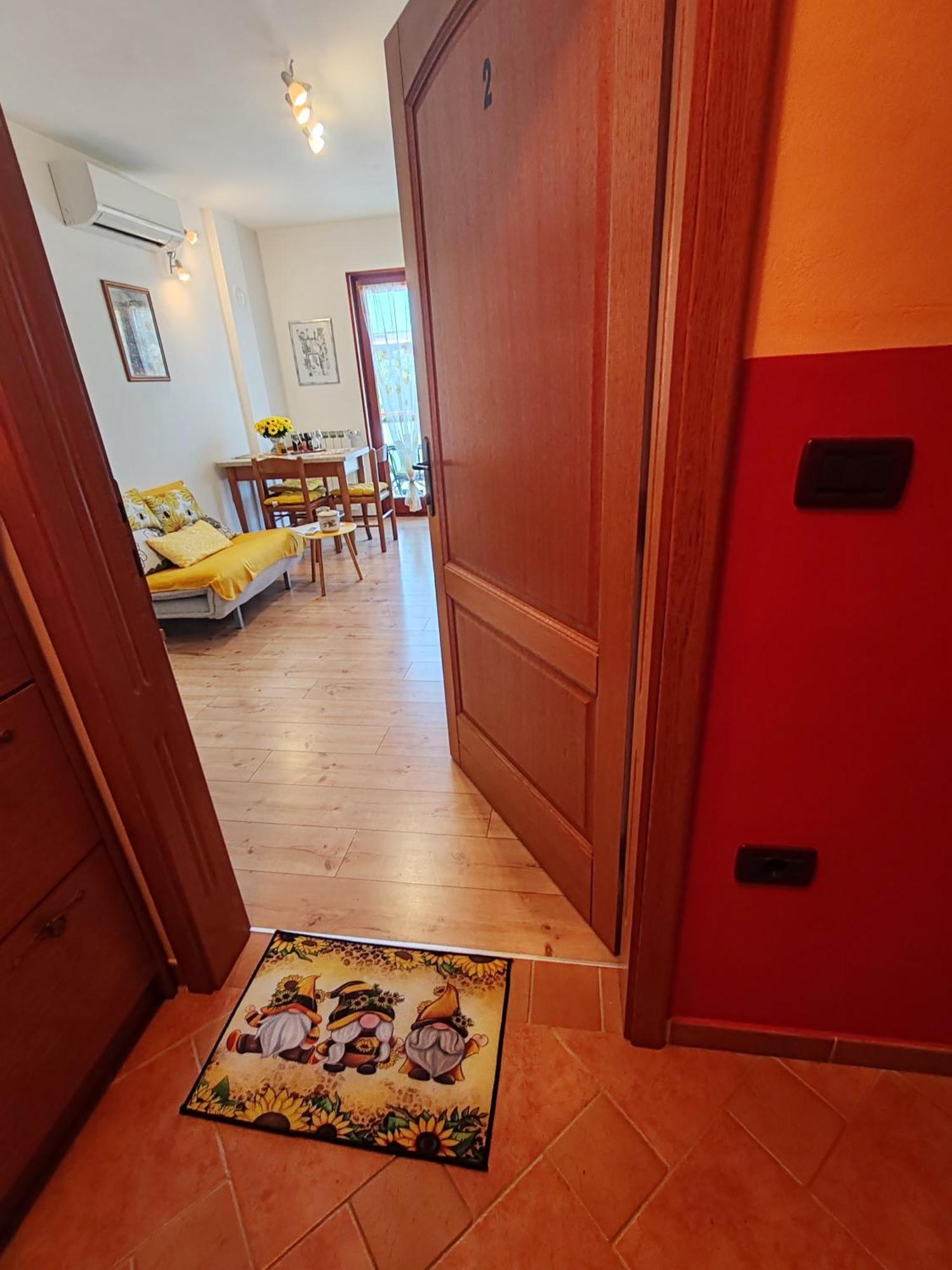 Cozy And Quiet Kercan With Free Bike Use Apartman Rovinj